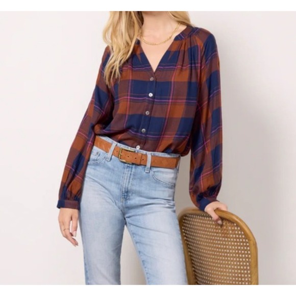 Evereve Tops - Evereve Plaid Button Front Blouse Womens Large Blue Orange Rayon Long Sleeve